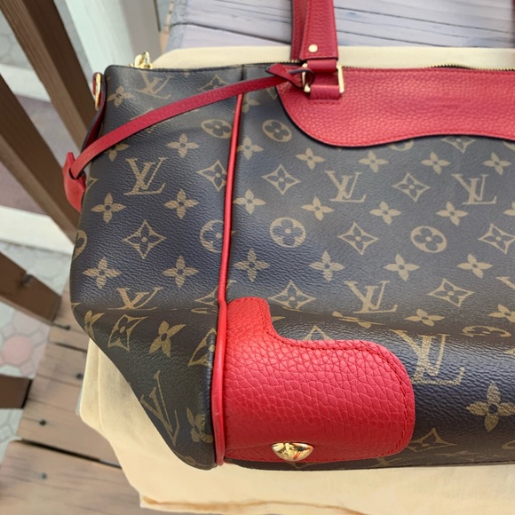 Sold Gorgeous Louis Vuitton Estrella MM Red - Picture 9 of 16